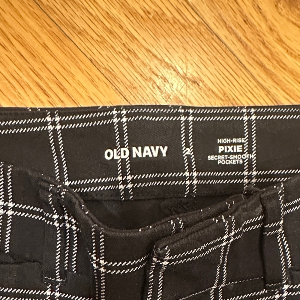 Women’s Black Checkered Pixie Pants - Picture 2 of 3